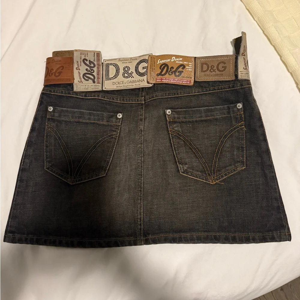 D&G Vintage tag belt mini skirt - Picture 3 of 4